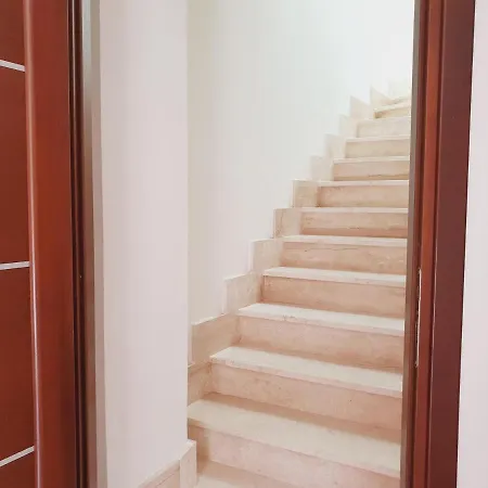 Vakantiehuis Il Sole App C200 *
